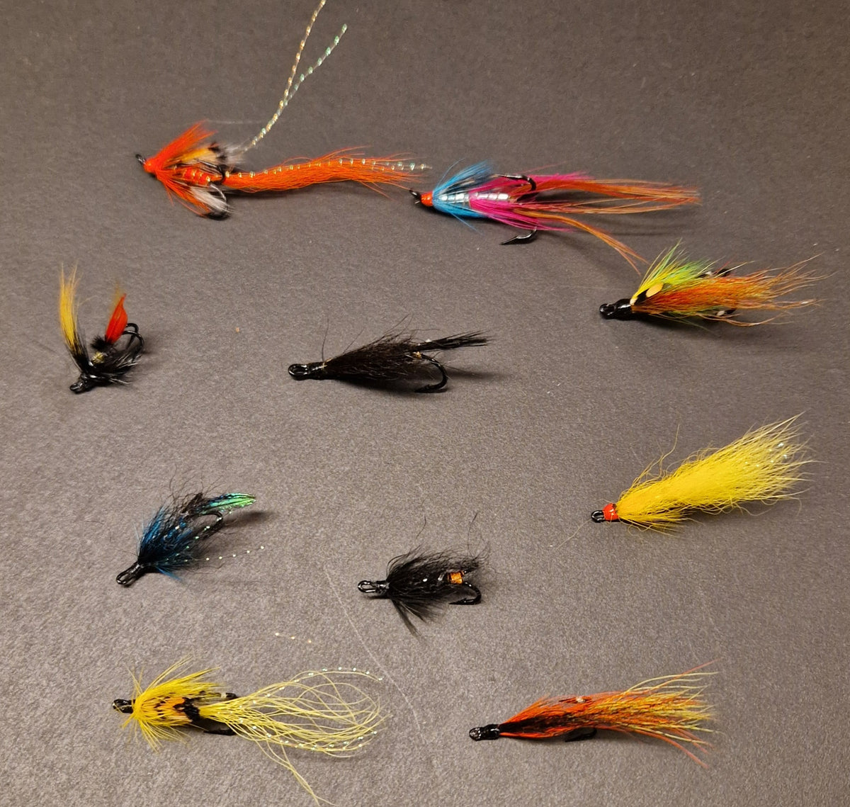 10 stk laksefluer 8 dobbelt og 2 tripple